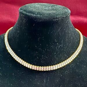 Beautiful “Halo” necklace with radiant stones and 18k PVD chain/clasp!